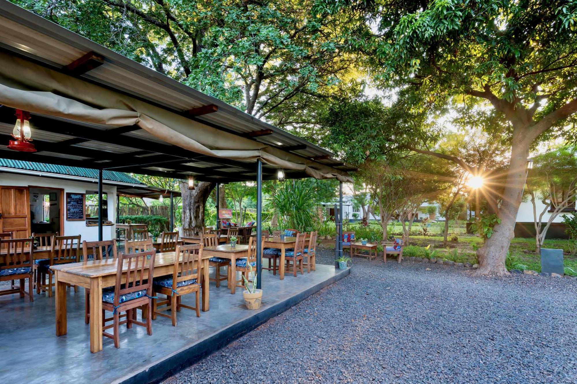 Kamunjila Lodge Livingstone Exterior photo
